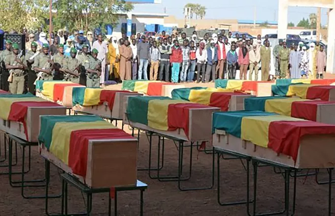 Μαλί: Βρέθηκαν τα πτώματα άλλων 13 πεσόντων στην επίθεση τζιχαντιστών τη Δευτέρα