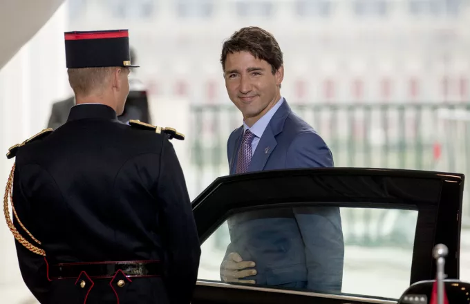 Με ίσο αριθμό ανδρών και γυναικών το νέο υπουργικό συμβούλιο του Καναδά