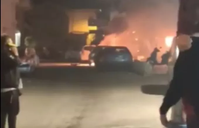 Πυρκαγιά σε κατάστημα στην Κρήτη - Στις φλόγες αυτοκίνητο και ΙΧ (pics, vid)