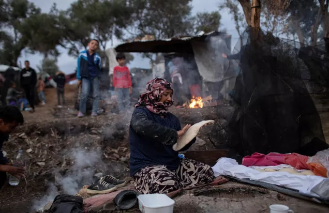 ΣΥΡΙΖΑ: Ο Χρυσοχοΐδης αποκαλύπτει το κυβερνητικό αδιέξοδο στο προσφυγικό