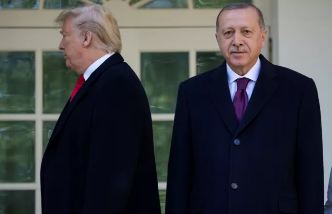 CNN για Τραμπ: Στα τηλέφωνα για ώρες με Ερντογάν- Μπούλινγκ σε Μέρκελ και Μέι, θαυμασμός για Πούτιν