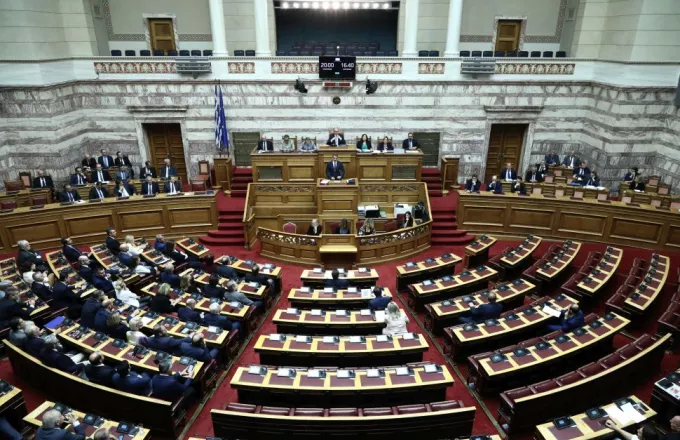 Βουλή: Ξεκινά η συζήτηση για την Αναθεώρηση του Συντάγματος - Ποιες είναι οι κρίσιμες διατάξεις 