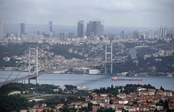 Κωνσταντινούπολη: Εκατοντάδες υπογραφές κατά της διώρυγας του Ερντογάν