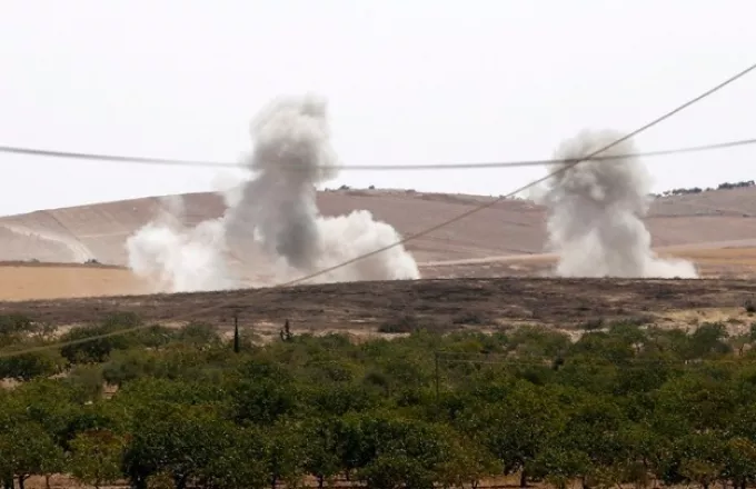 Άμαχοι νεκροί από αεροπορικές επιδρομές στο Ιντλίμπ- Ο συριακός στρατός στο Σαρακέμπ