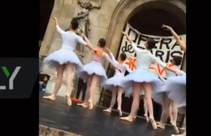 Μπαλαρίνες διαμαρτύρονται με χορό για το συνταξιοδοτικό Μακρόν (VIDEO)