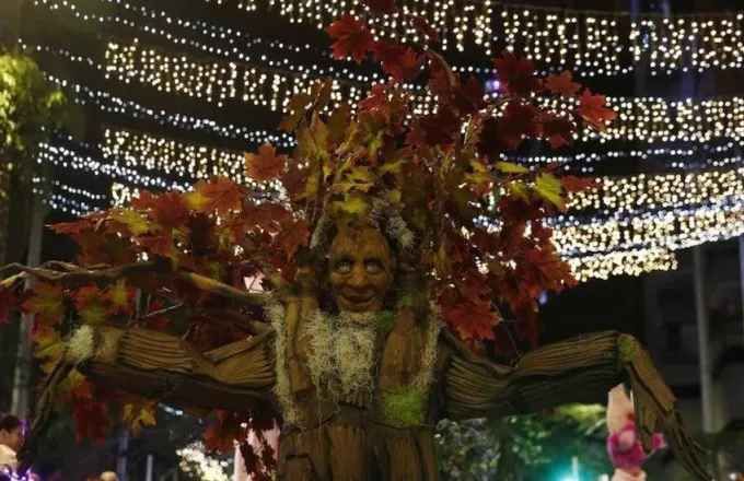 Μύθοι και Θρύλοι: Η φαντασμαγορική παρέλαση των πλασμάτων στο Μεντεγίν (φωτό)
