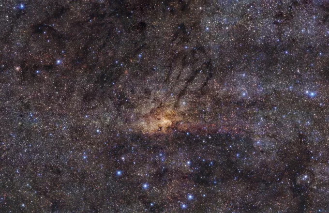 Νέα επιστημονική εκτίμηση για τη μάζα του γαλαξία μας - Η διαφορά με Ήλιο, Γη