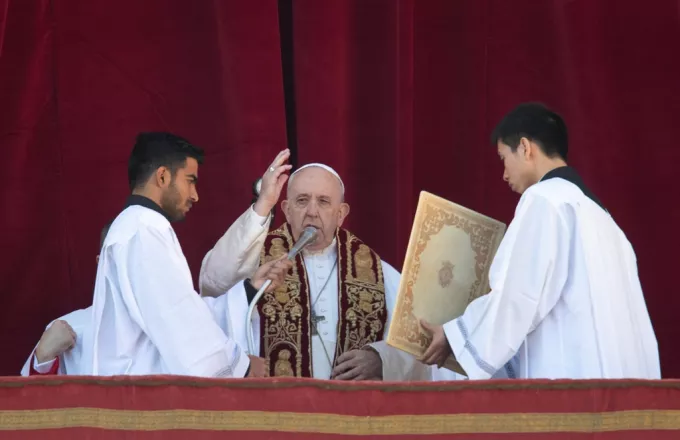 Βατικανό και ομόφυλα ζευγάρια: Μπορεί ο Πάπας να υπερκεράσει τις προκαταλήψεις;
