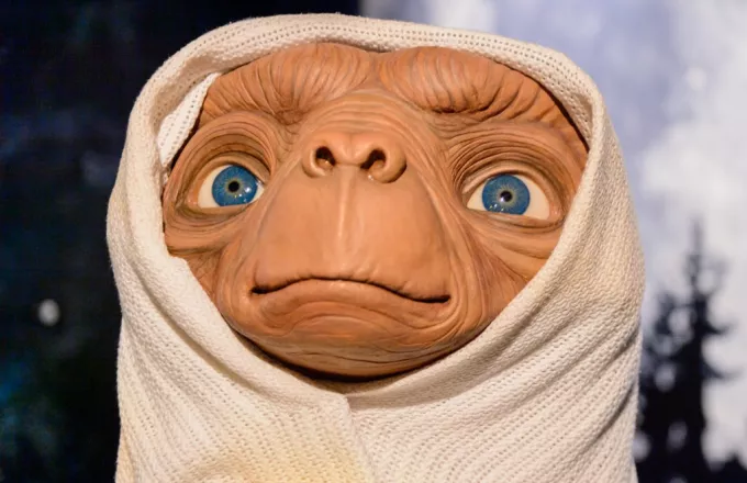 E.T. ο Εξωγήινος: Επιστρέφει με μίνι-σίκουελ μετά από 37 χρόνια (vid)