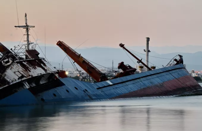 Λέσβος: Ολοκληρώθηκε η επιχείρηση διάσωσης του πληρώματος από το φορτηγό - πλοίο που εξέπεμψε σήμα κινδύνου 