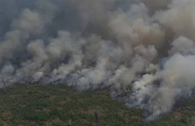 Βραζιλία: Αυξήθηκαν κατά 30% οι πυρκαγιές στον Αμαζόνιο το 2019