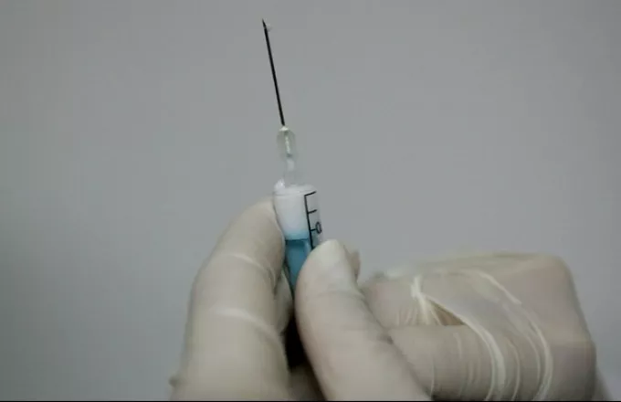 Νέος κορωνοϊός: Η Ρωσία συνεργάζεται με την Κίνα για την παρασκευή εμβολίου