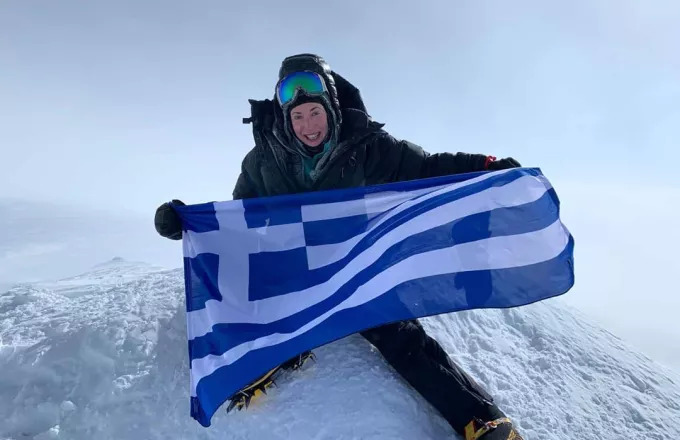 Η πρώτη Ελληνίδα που πετυχαίνει το ορειβατικό επίτευγμα «7 Summits»: Πως την βοήθησε η εμπειρία της