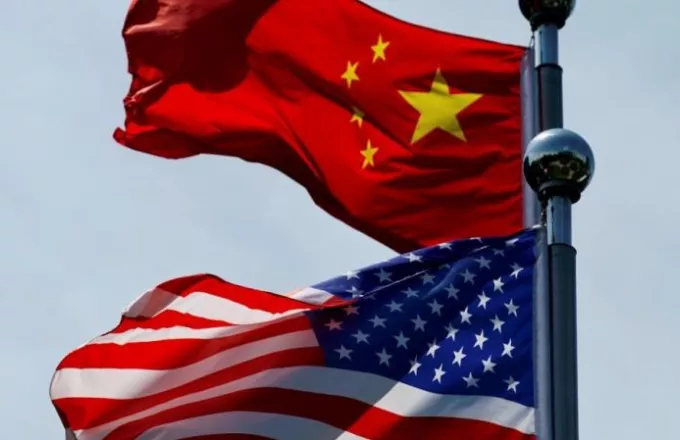Oι ΗΠΑ αφαίρεσαν την Κίνα από τον κατάλογο των χωρών που χειραγωγούν τα νομίσματά τους
