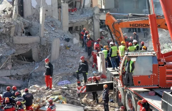 Σεισμός στην Τουρκία: Στους 38 οι νεκροί- Ολοκληρώνονται οι επιχειρήσεις διάσωσης (vid)
