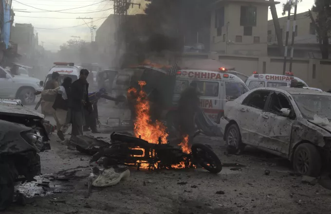 Πακιστάν: Βομβιστική επίθεση αυτοκτονίας με 10 νεκρούς
