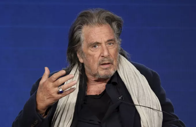 Al Pacino: Γιατί έχει θήκη Shrek στο κινητό