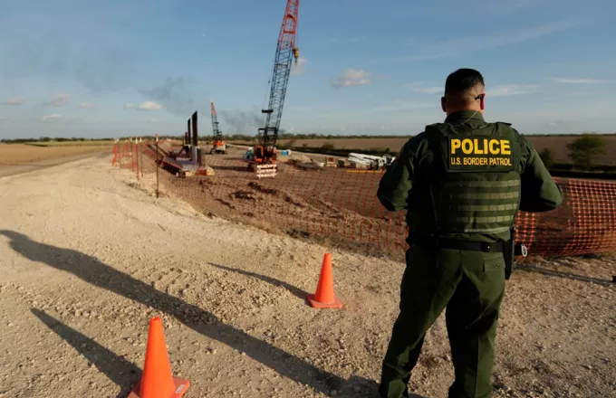 ΗΠΑ: Το Πεντάγωνο αποδεσμεύει 3,8 δισ. δολάρια για το τείχος στα σύνορα με το Μεξικό