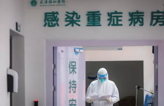Κίνα: Νεκρός από τον κορωνοϊό διευθυντής νοσοκομείου της Γουχάν