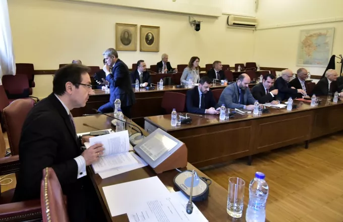 Βουλή: Την Τρίτη η συζήτηση για τη διεύρυνση του κατηγορητηρίου Παπαγγελόπουλου