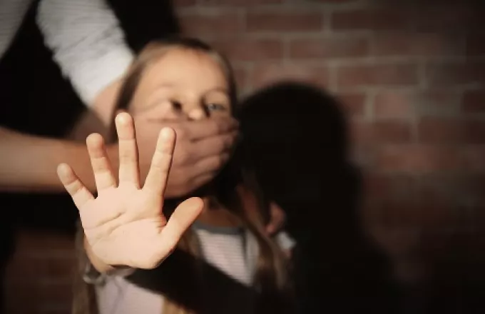 Σοκ στην Αιτωλοακαρνανία: 71χρονος κατηγορείται για βιασμό δύο ανήλικων κοριτσιών