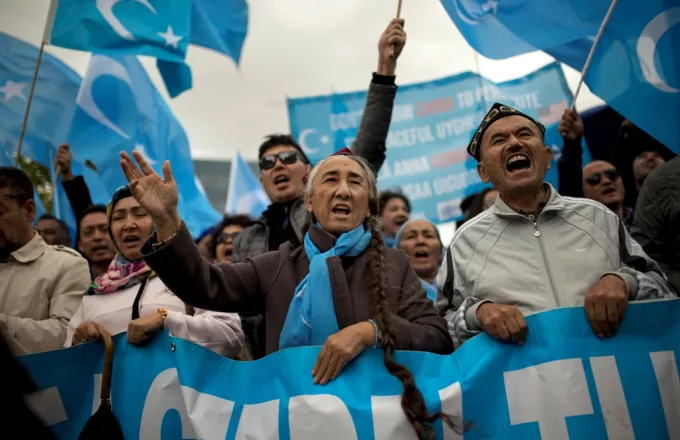 Ποιοί είναι οι τουρκόφωνοι Ουιγούροι στη Κίνα - Έρευνα για διώξεις εναντίον τους
