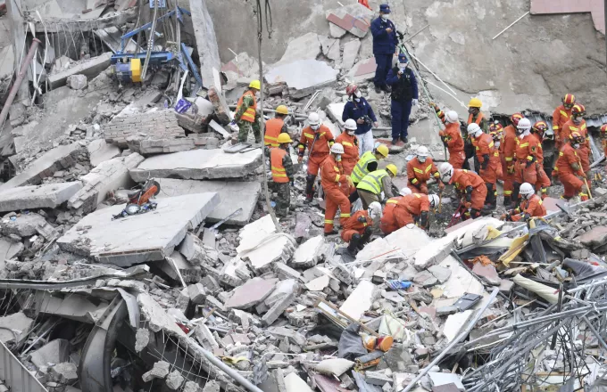 Κίνα: Στους 29 οι νεκροί από την κατάρρευση ξενοδοχείου 