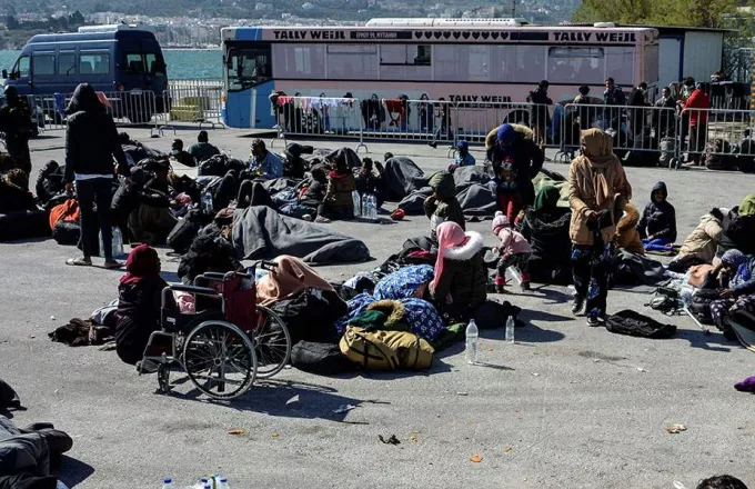 Κλειστό κέντρο για απελάσεις «εξπρές» στη Βόρεια Ελλάδα