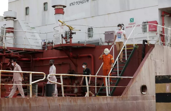 Σύντομα θα επιστρέψουν στη χώρα οι 3 Έλληνες ναυτικοί που απήχθησαν από πειρατές στη Νιγηρία
