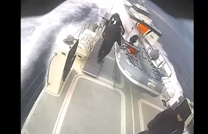 Λέσβος: Σκάφος της τουρκικής ακτοφυλακής παρενοχλεί ελληνικό σκάφος (VIDEO)