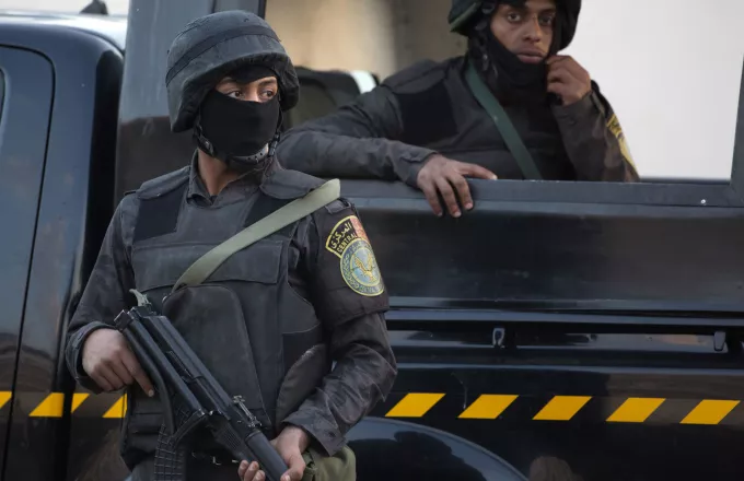 Αίγυπτος: Οι δυνάμεις ασφαλείας λένε ότι σκότωσαν «126 τζιχαντιστές» 
