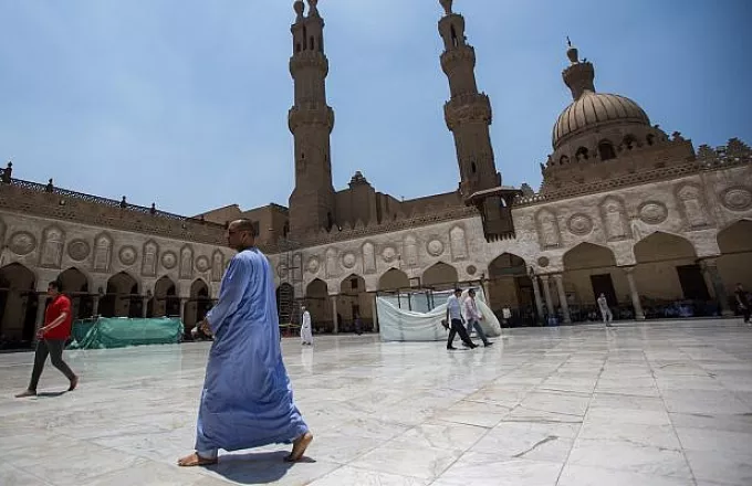 Κορωνοϊός - Αίγυπτος: 94 νεκροί - Κλειστά τα τζαμιά μέχρι να εξαλειφθούν τα κρούσματα
