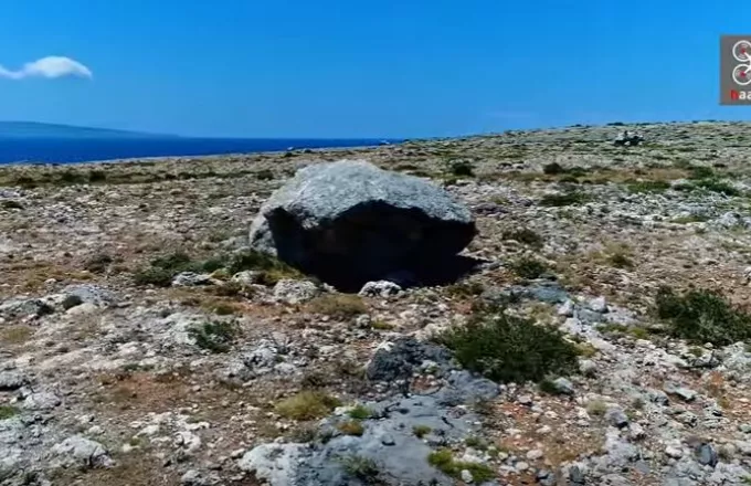 Μια απόκοσμη «έρημος» με κυκλώπειους βράχους στην άκρη της Ελλάδας (vid)