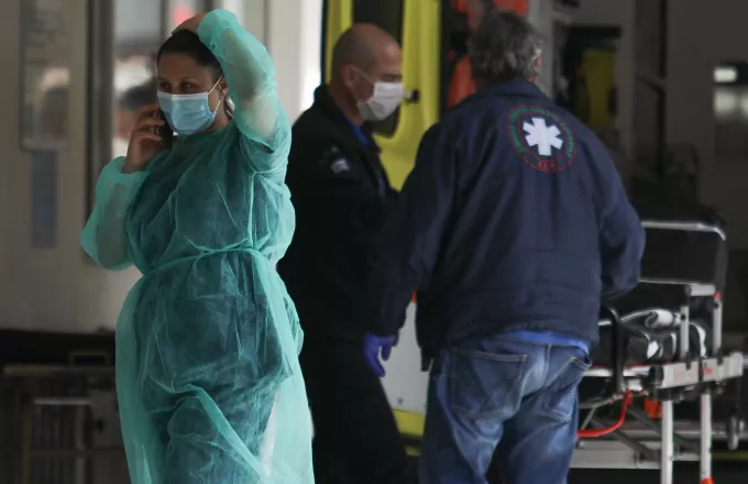 Κορωνοϊός: Στους 162 οι νεκροί- Απεβίωσαν 2 γυναίκες στο ΝΙΜΤΣ