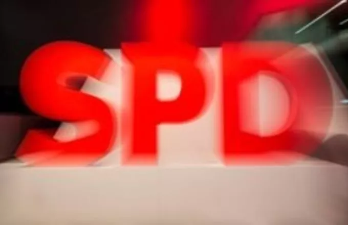 Γερμανία εκλογές: Το SPD κέρδισε, αλλά «αναμένει στο ακουστικό του» για διακυβέρνηση 