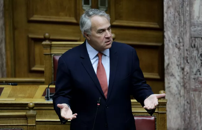 Ψηφίσθηκε το νομοσχέδιο για την τηλεργασία -Βορίδης: Θα υπάρξει διάταξη για έκδοση Προεδρικού Διατάγματος