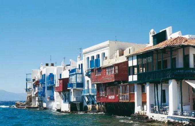 TUI: Η Ελλάδα μεταξύ των χωρών που έχουν «καλές πιθανότητες» να ανοίξουν σύντομα για τουρισμό