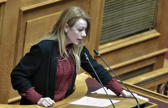 Αδαμοπούλου-Μέρα25: Κατέθεσε ερώτηση στη Βουλή για τη παράνομη διακίνηση ζώων