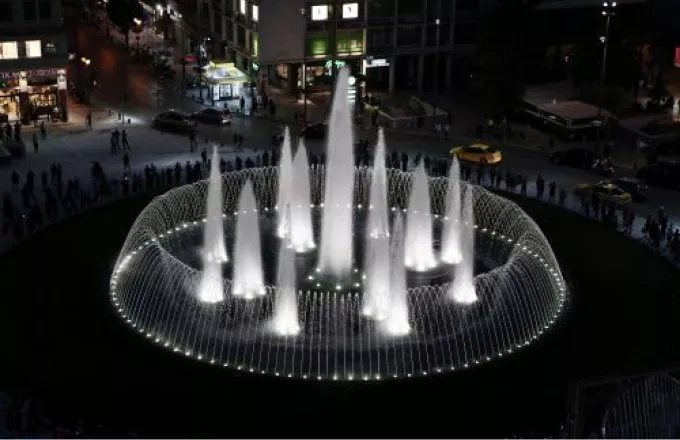 Αποκαλυπτήρια για τη νέα πλατεία Ομονοίας (φωτό+βίντεο)