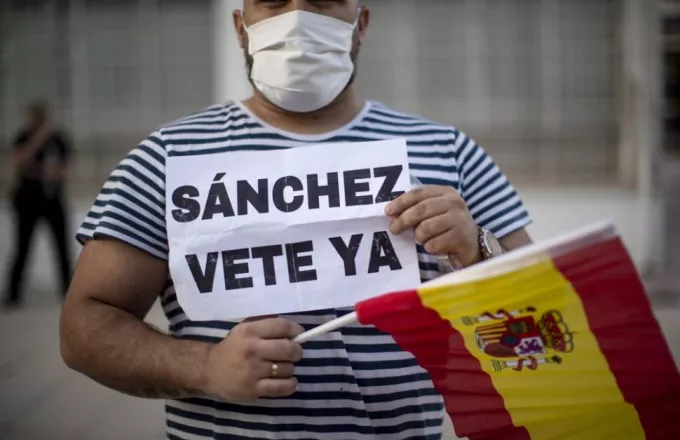 Ισπανία: Αυστηροποιεί τους περιορισμούς λόγω της έξαρσης των κρουσμάτων
