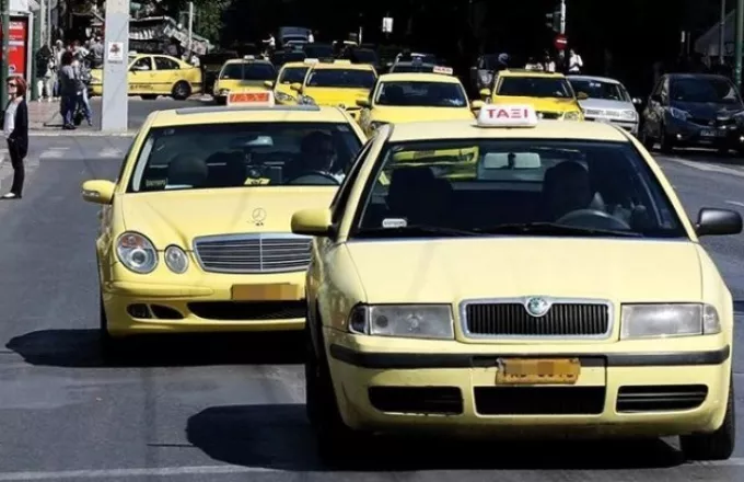 Καραμανλής: Δρομολογείται το νέο πρόγραμμα «Πράσινα Ταξί»- Επιδότηση 20.000 ευρώ για ηλεκτρικά ταξί