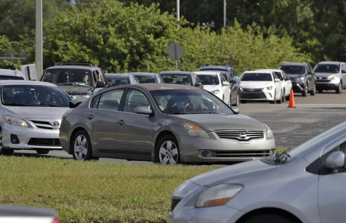 Φλόριντα: Μπότοξ από το αυτοκινητό τους θα μπορούν να κάνουν οι κάτοικοι λόγω καραντίνας