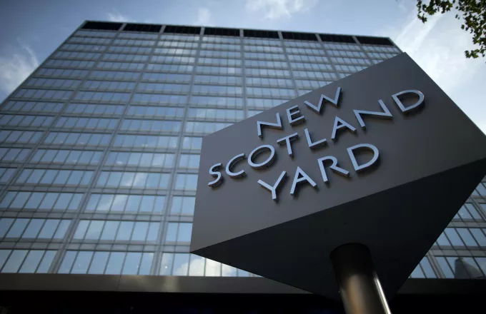 Βρετανία: Αστυνομικός της Αντιτρομοκρατικής συνελήφθη πριν συναντήσει 13χρονη για σεξ