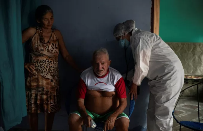 Βότανα, βαμβάκι και φασόλια: Αυτοσχέδιες «θεραπείες» κορωνοϊού εξαπλώνονται στη Βραζιλία 