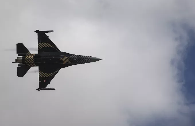 Υπερπτήσεις τουρκικών F-16 πάνω από την Παναγιά και τις Οινούσσες