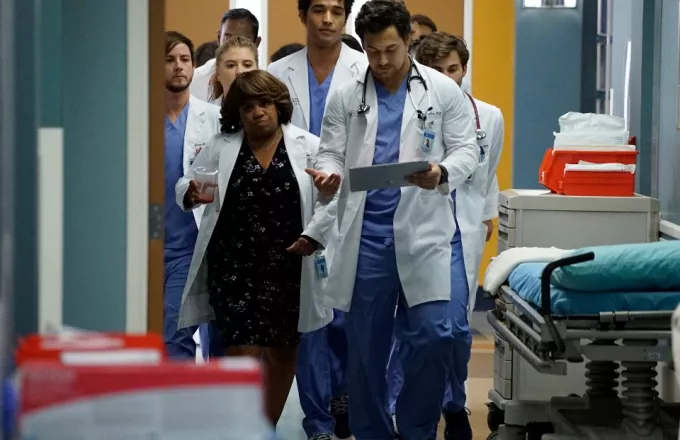 Grey's Anatomy: Η μάχη με τον κορωνοϊό στο επίκεντρο της νέας σεζόν