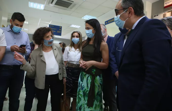 Στο Λαϊκό Νοσοκομείο η πρώτη λειτουργία σταθμού βιντεοεπικοινωνίας για κωφούς και βαρήκοους