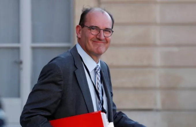 Γαλλία: Παραιτήθηκε ο Ζαν Καστέξ - Εν αναμονή της ανακοίνωσης του νέου πρωθυπουργού