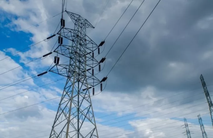 ΔΕΔΔΗΕ: Εργασίες αποκατάστασης της ηλεκτροδότησης στην Εύβοια