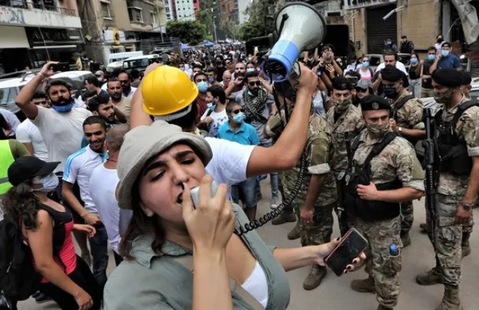 Λίβανος: Οργή μετά την έκρηξη- Oι πολίτες ζητούν παραίτηση της κυβέρνησης